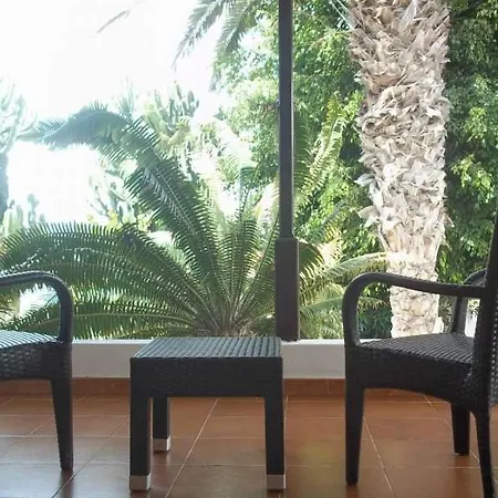 Sleeps 6 Pool Wifi Villa