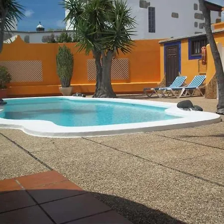Sleeps 6 Pool Wifi *