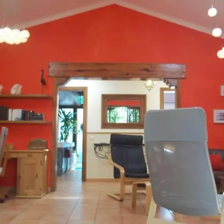 Sleeps 6 Pool Wifi