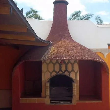 Sleeps 6 Pool Wifi * Tahiche