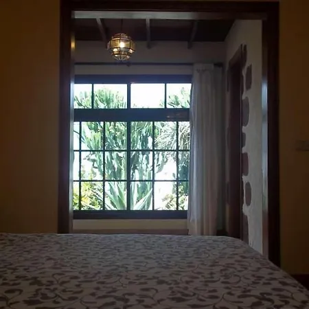 Sleeps 6 Pool Wifi Villa Tahiche